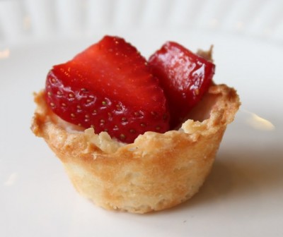 Strawberry Coconut Macaroon Tartlets