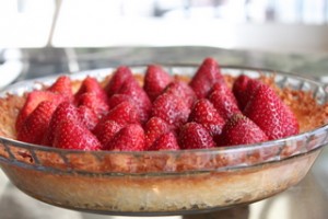 Making a French Strawberry Glace Pie