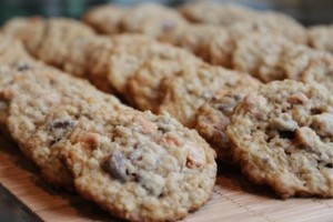 Butterscotch-Chocolate Chip-Oatmeal Cookies