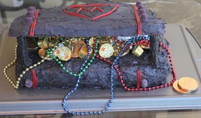 Treasure Chest Cake