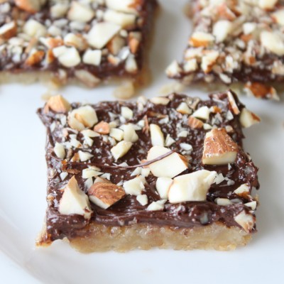 Almond Roca Cookie Bars