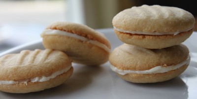 Caramel Cream Cookie Sandwiches