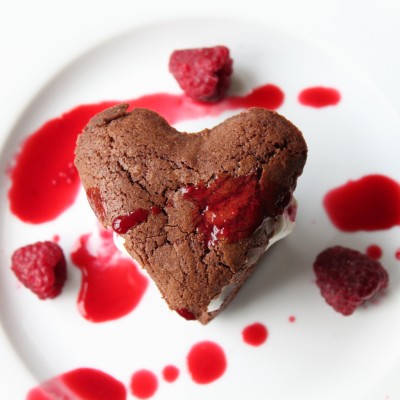 Heart Brownies à la Mode