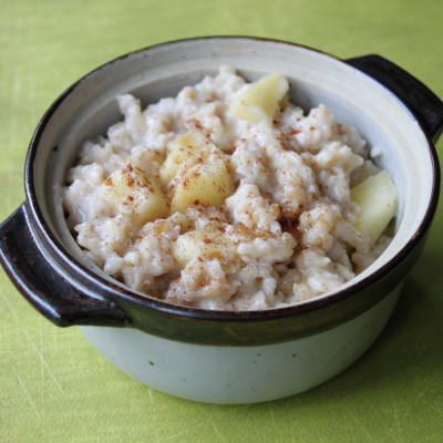 Apple Cinnamon Oatmeal