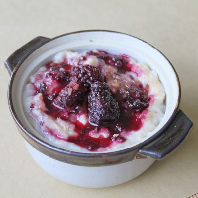 Blackberry Maple Oatmeal