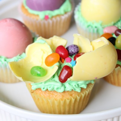 Easter Egg Cupcakes