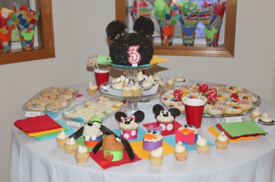 Mickey Mouse Clubhouse Dessert Table